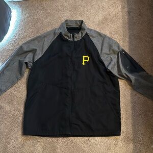 Pittsburgh Pirates light windbreaker jacket like new men’s size large